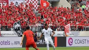 2017 赛季：由于本垒打总数创纪录，联盟开始调查“球是否被加过料”