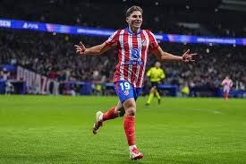 西亚卡姆30+14鲍尔空砍33分 步行者险胜黄蜂